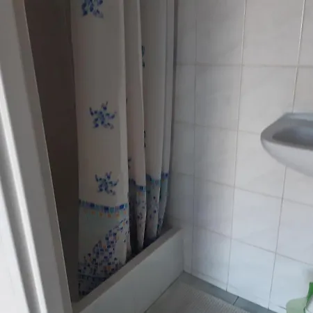 Pokoje Goscinne Augustyna Leba Exterior foto